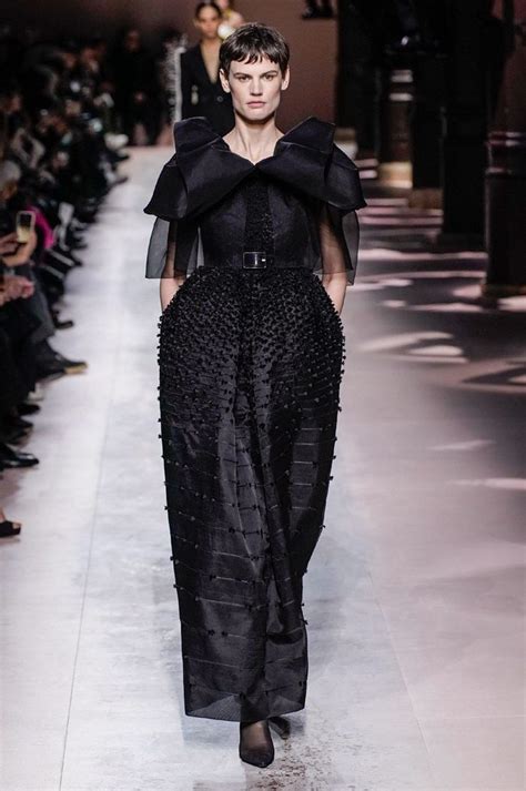 defile givenchy ete 2020|Défilé Givenchy printemps.